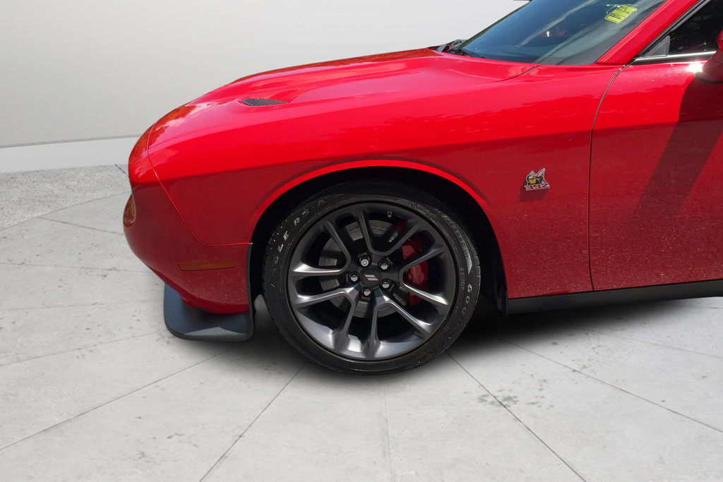 Used 2022 Dodge Challenger R/T Scat Pack RWD image 26