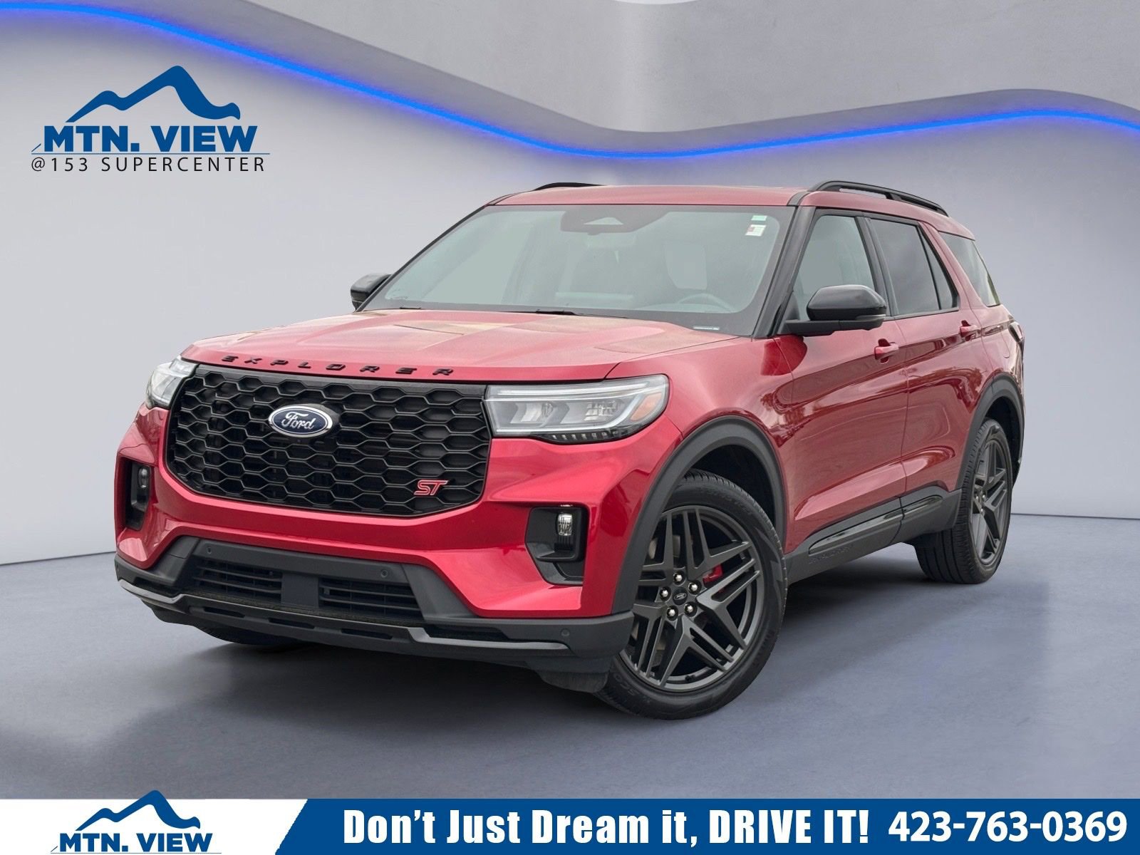 Used 2025 Ford Explorer ST image 1