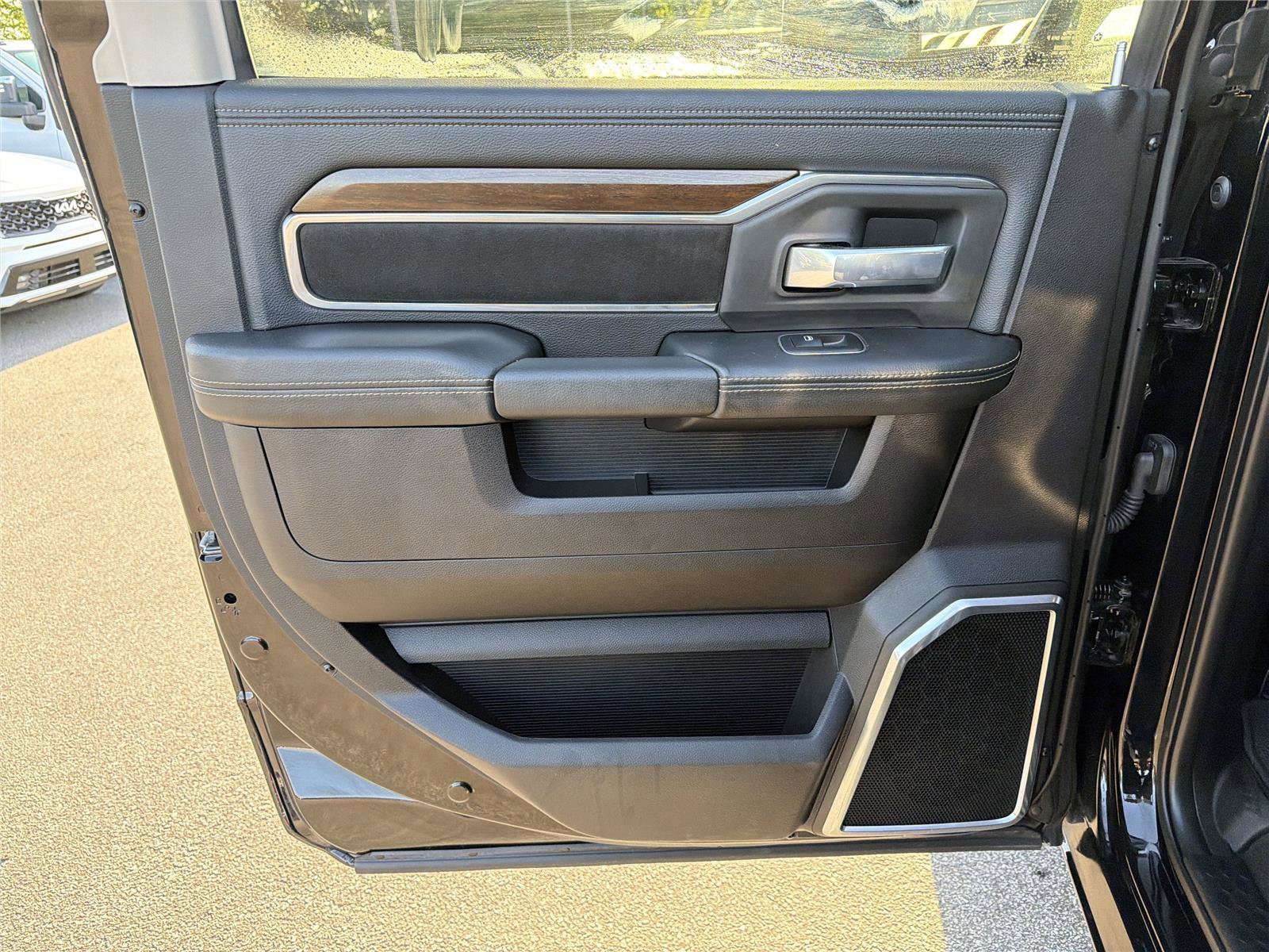 Used 2024 RAM 2500 Laramie w/ Safety Group AWD/4WD image 21