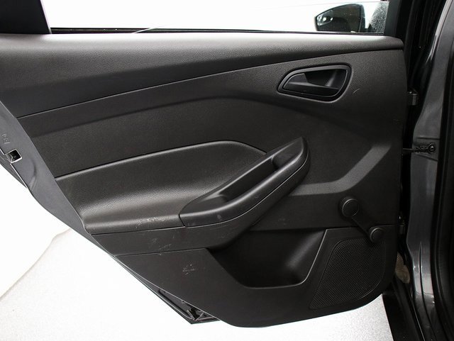 Used 2018 Ford Focus S image 23