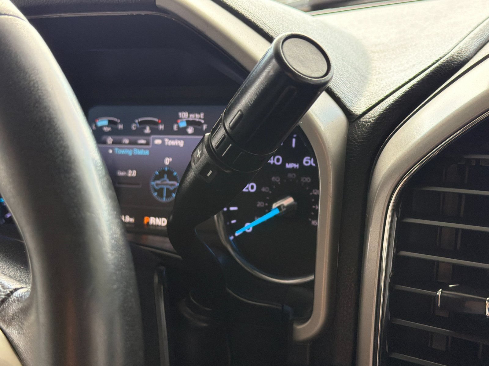 Used 2019 Ford F250 Lariat w/ Lariat Value Package AWD/4WD image 23
