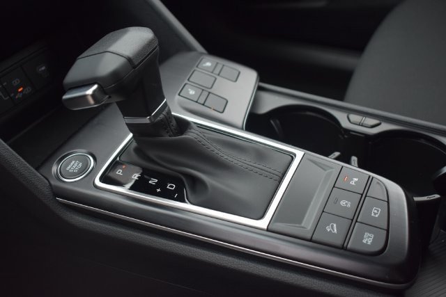 New 2026 Kia Sportage LX w/ LX Convenience Package FWD image 23