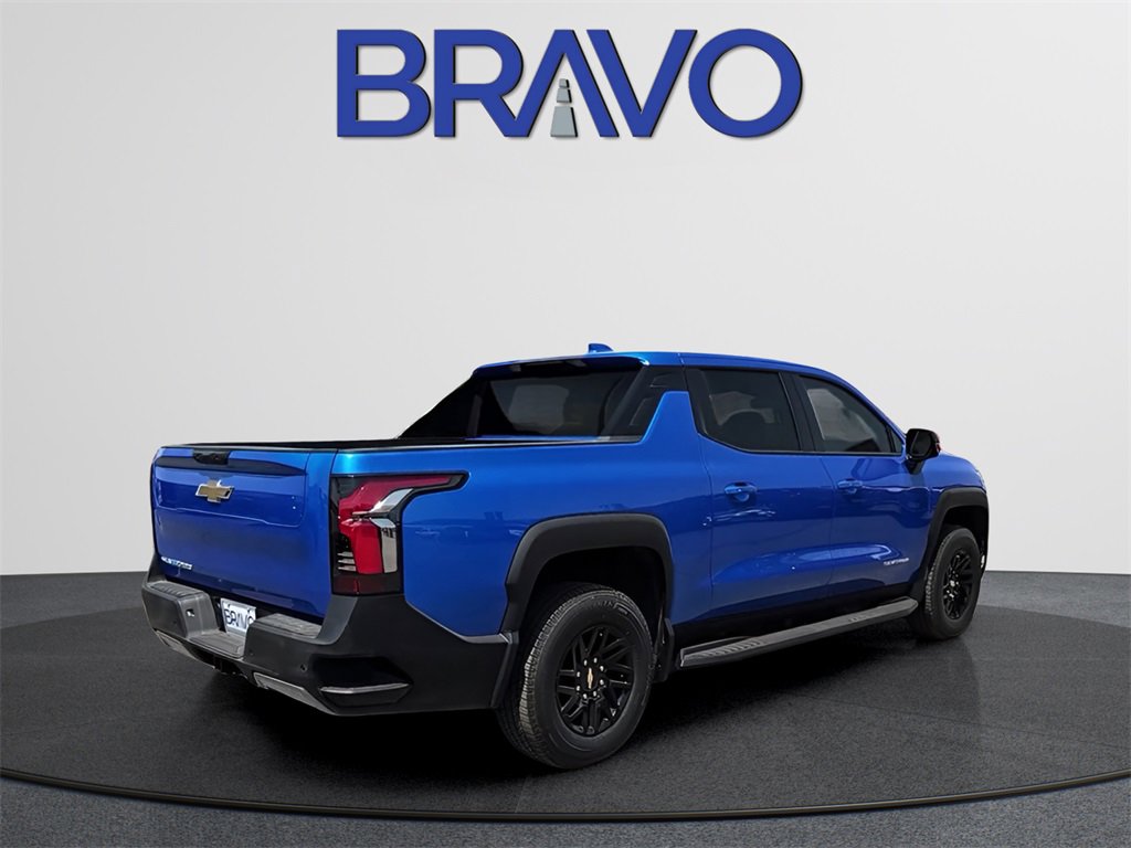 New 2025 Chevrolet Silverado EV LT image 5