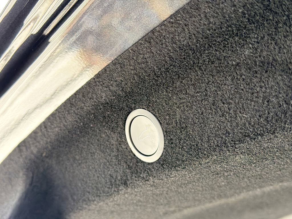 Used 2026 Tesla Model Y Long Range image 10