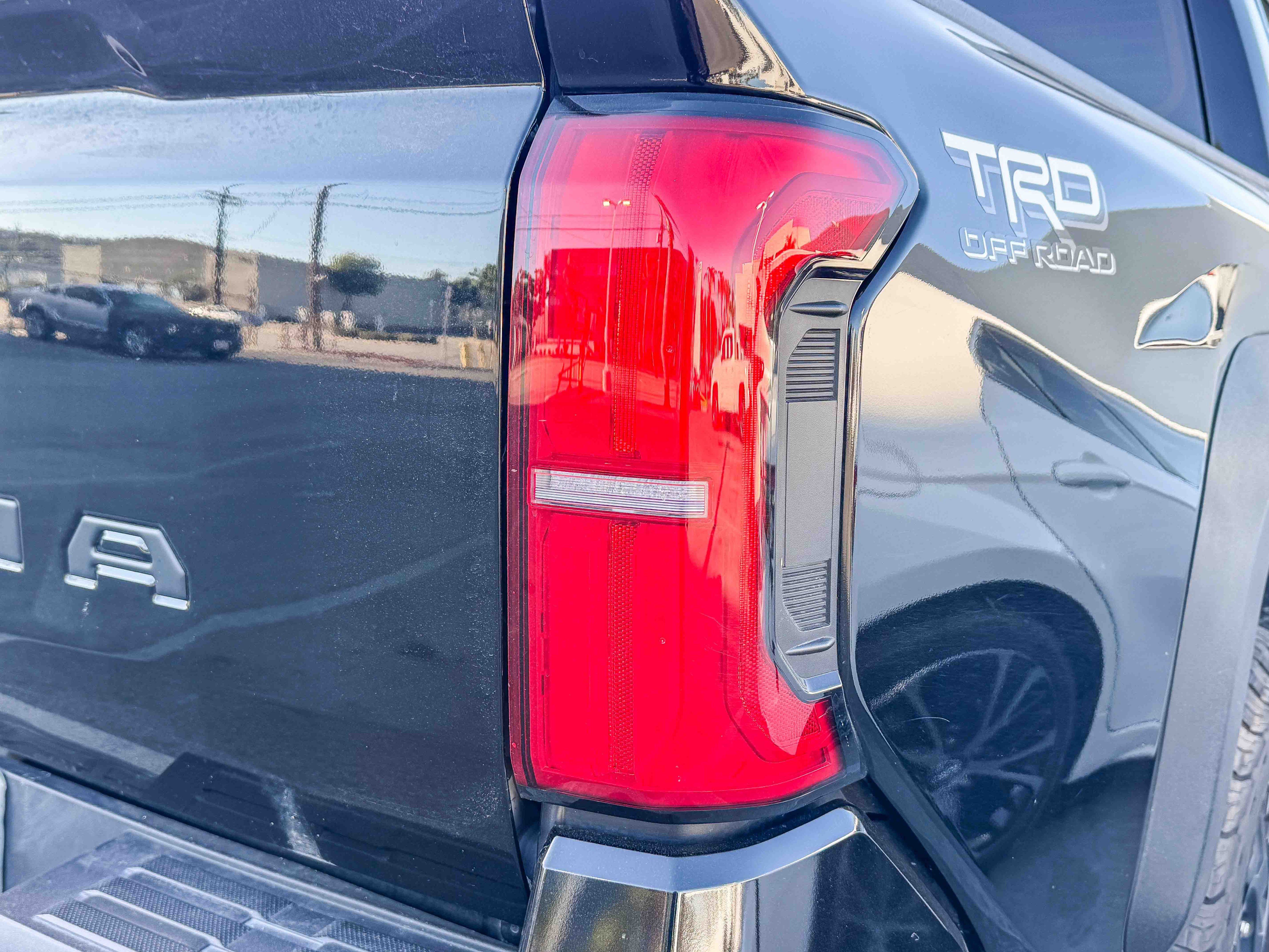 Used 2024 Toyota Tacoma TRD Off-Road AWD/4WD image 11