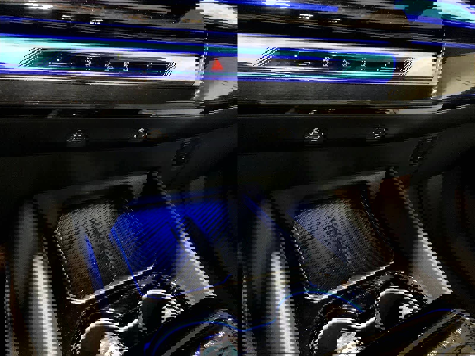 Used 2024 BMW 540i xDrive w/ Convenience Package image 26