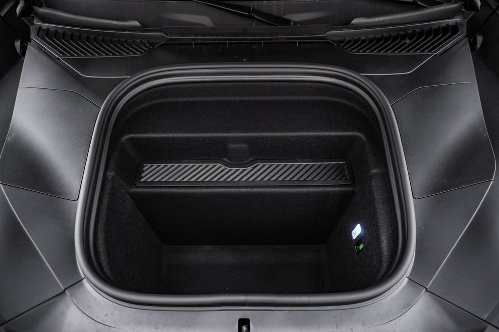 New 2026 Porsche Cayenne Turbo AWD/4WD image 34