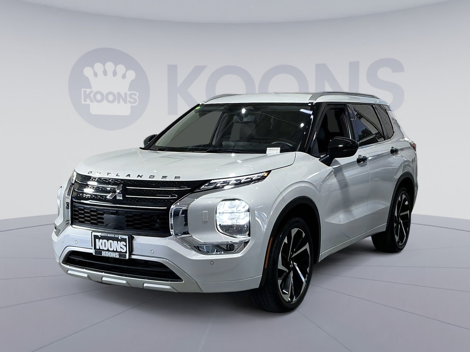 Used 2024 Mitsubishi Outlander SEL