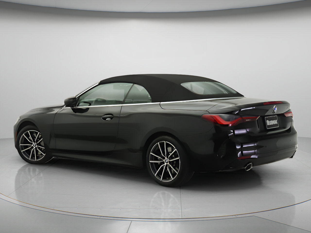 Used 2026 BMW 430i Convertible RWD image 2