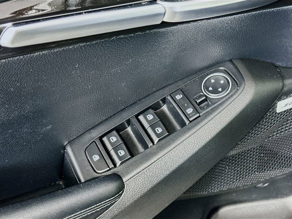 Used 2023 Kia Seltos SX w/ SX Sunroof Package AWD/4WD image 18