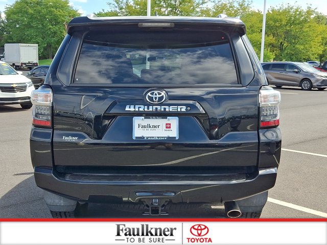Certified 2016 Toyota 4Runner SR5 AWD/4WD image 5
