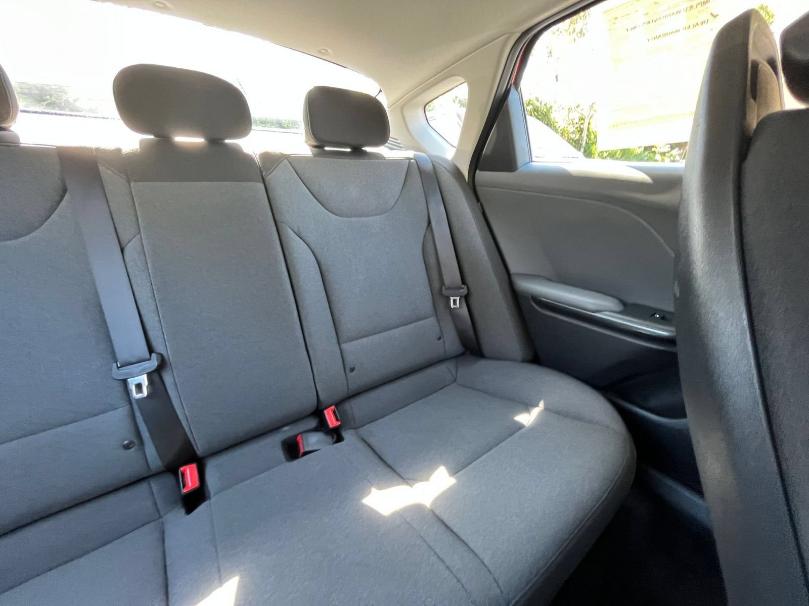 Used 2025 Kia K4 FWD image 36