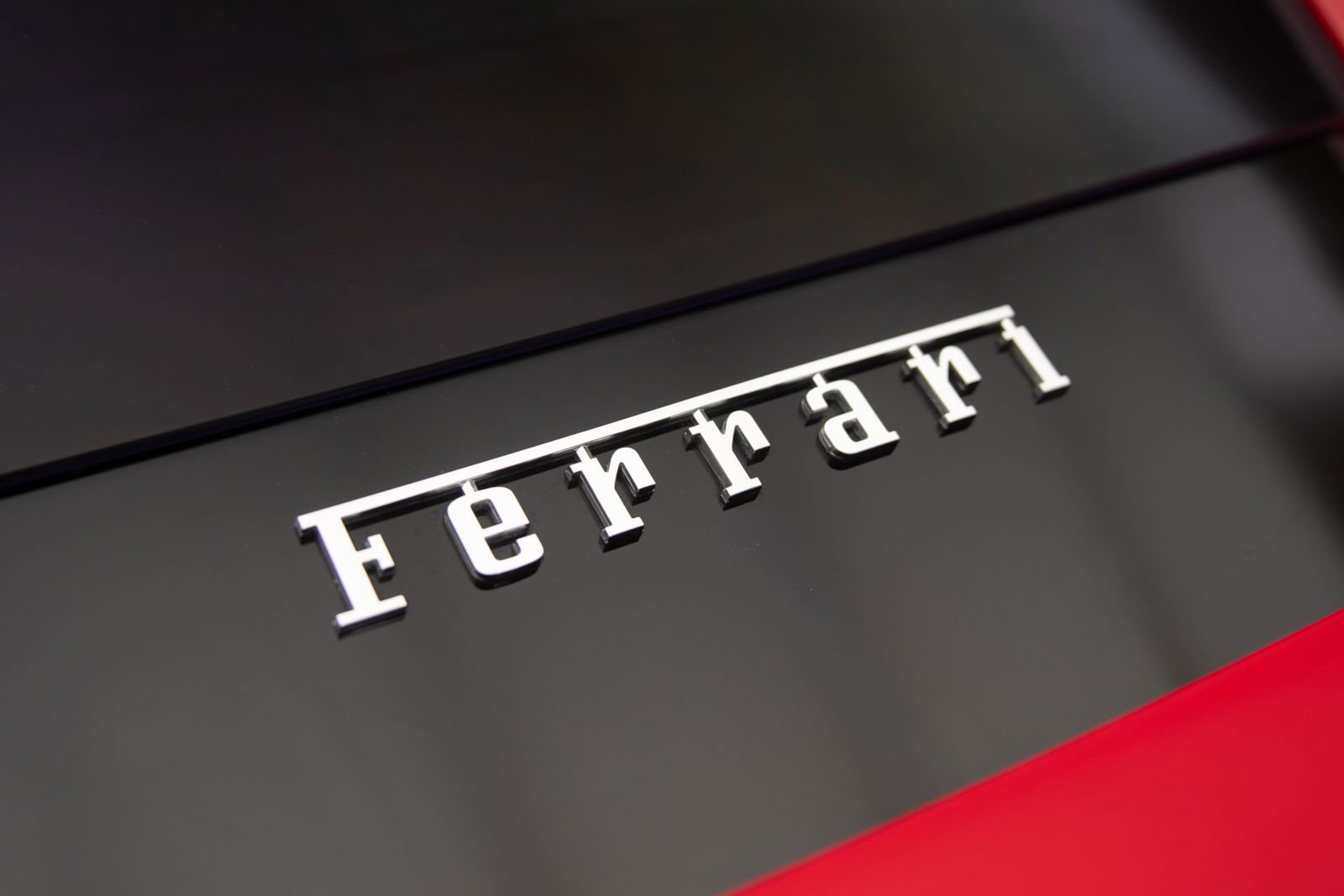 Used 2022 Ferrari F8 Tributo image 36