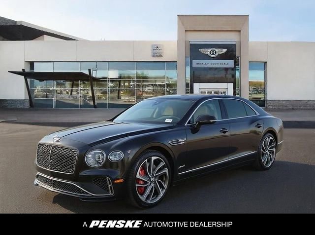 Used 2025 Bentley Flying Spur Plug-In Hybrid image 1
