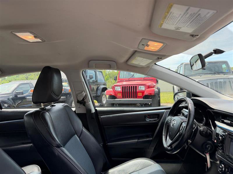 Used 2015 Toyota Corolla S FWD image 12