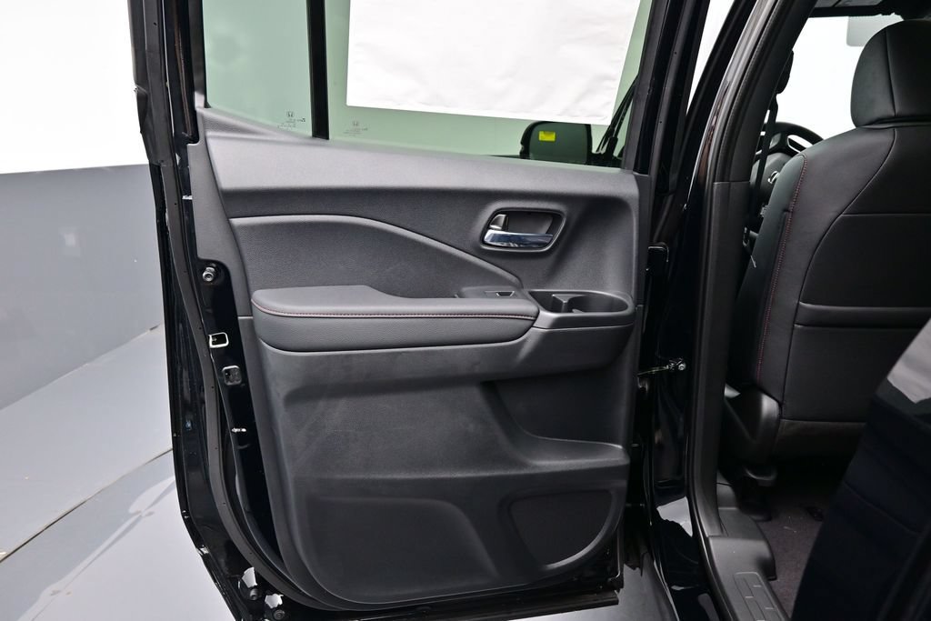 New 2026 Honda Ridgeline Black Edition image 27