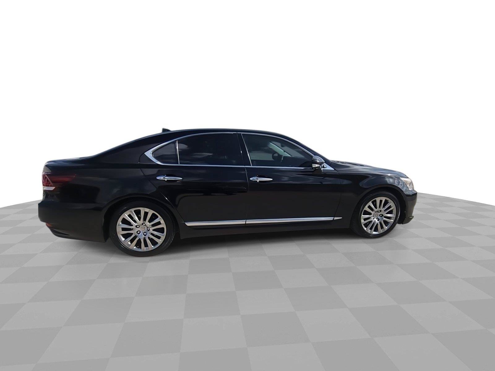 Used 2014 Lexus LS 460 w/ Comfort Package RWD image 9