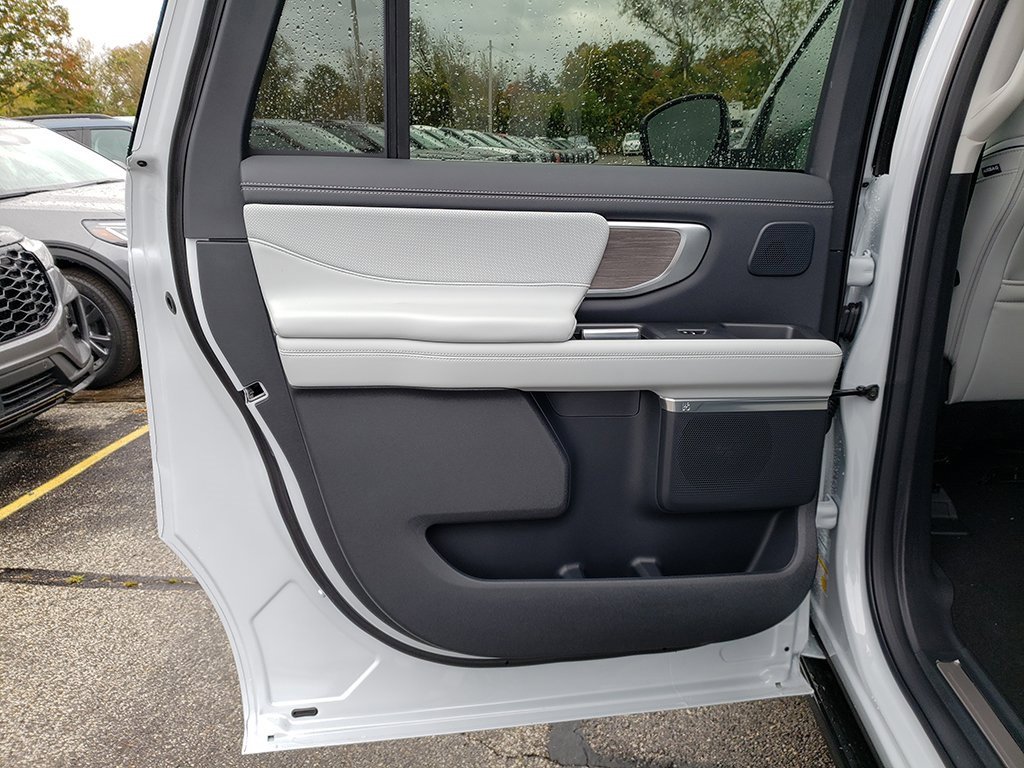 New 2025 Ford Expedition Max Platinum w/ Platinum Ultimate Package image 12