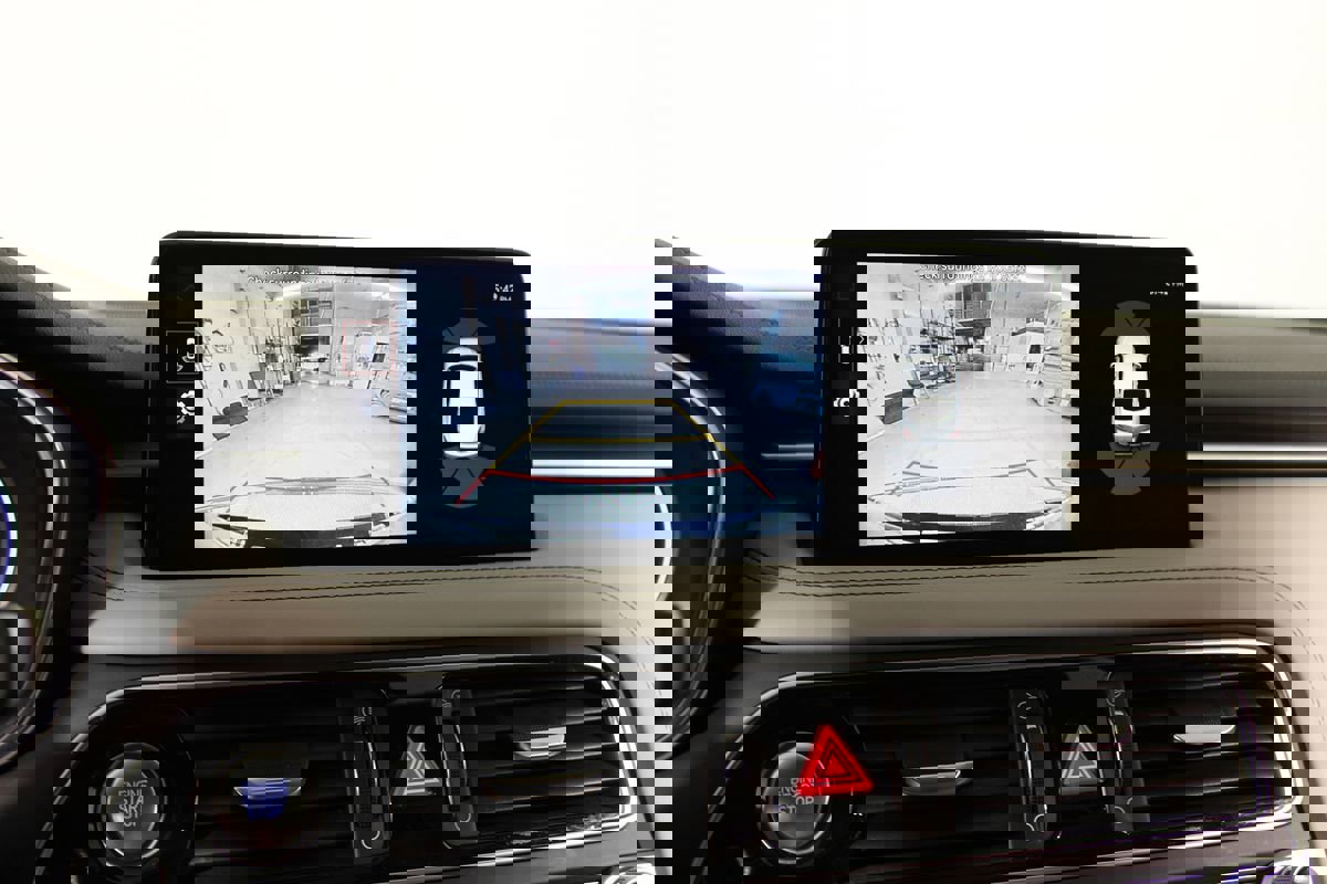 Used 2023 Genesis G70 2.0T w/ Sport Prestige Package image 26