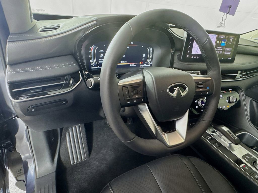 Used 2026 INFINITI QX60 Luxe w/ Cargo Package image 11