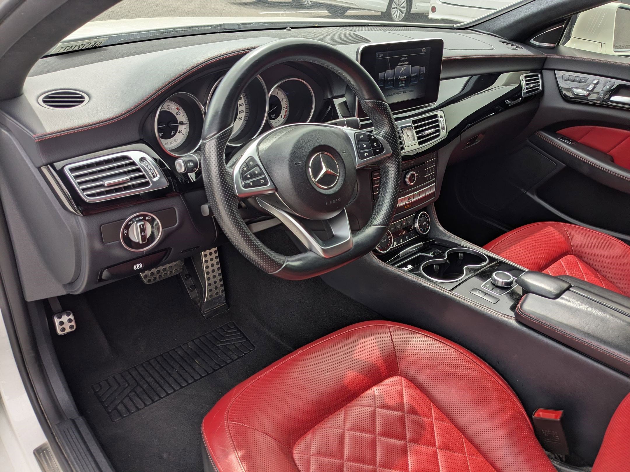 Used 2016 Mercedes-Benz CLS 400 image 16