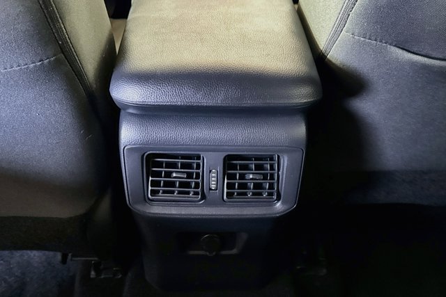Used 2024 Toyota RAV4 LE FWD image 23