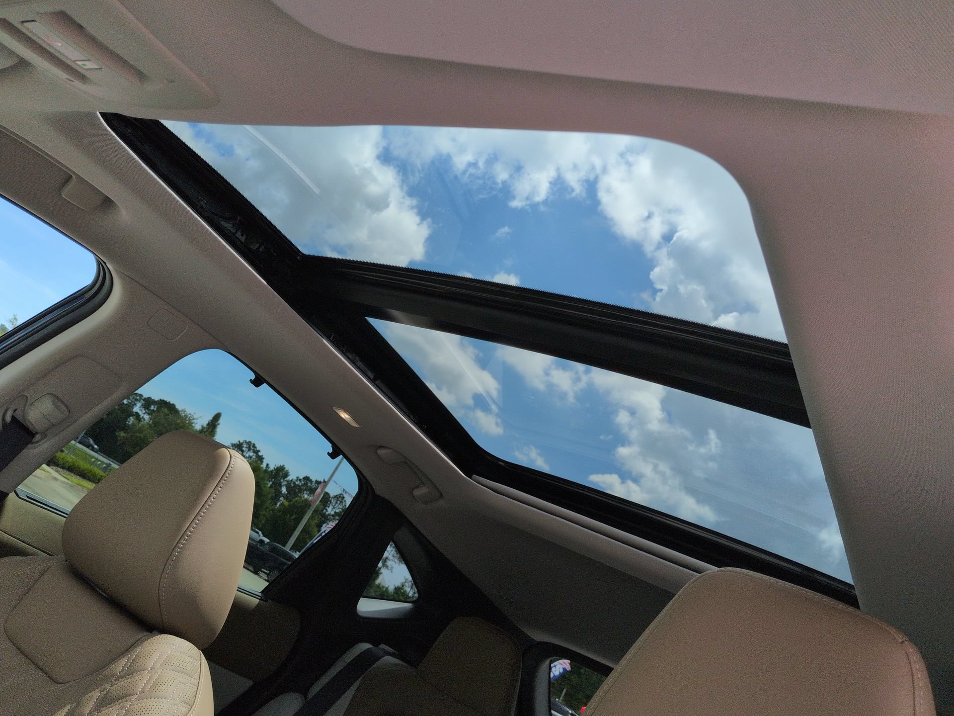New 2026 Nissan Murano Platinum w/ Cargo Package AWD/4WD image 23