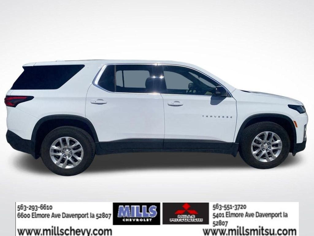 Used 2023 Chevrolet Traverse LS w/ LPO, Cargo Package image 3