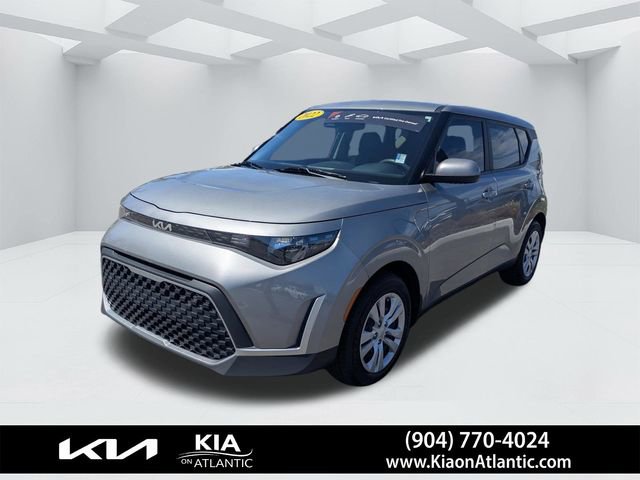Used 2023 Kia Soul LX image 7