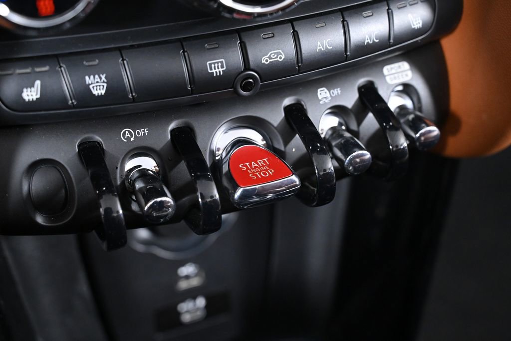 Used 2022 MINI Cooper S image 18