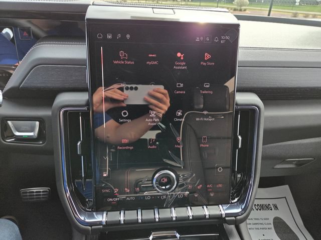 New 2026 GMC Yukon XL AT4 Ultimate AWD/4WD image 26