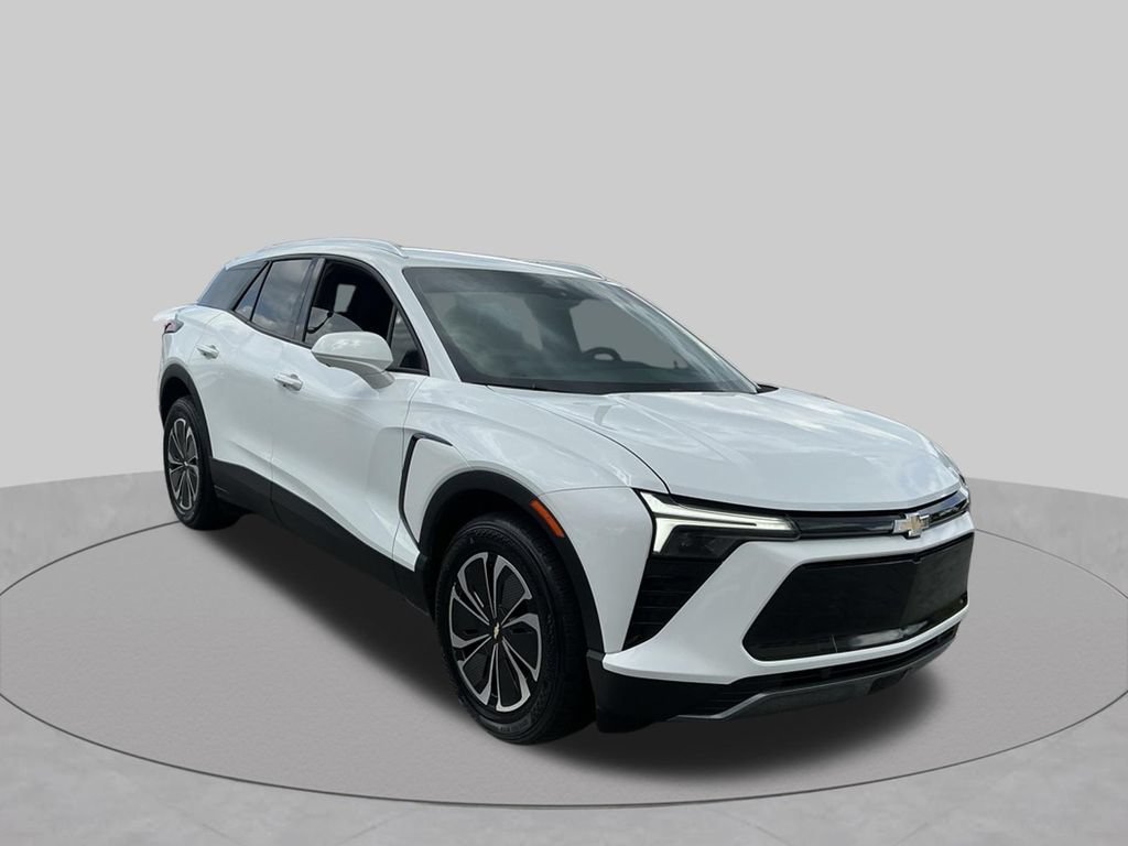 Used 2024 Chevrolet Blazer EV LT AWD/4WD image 16