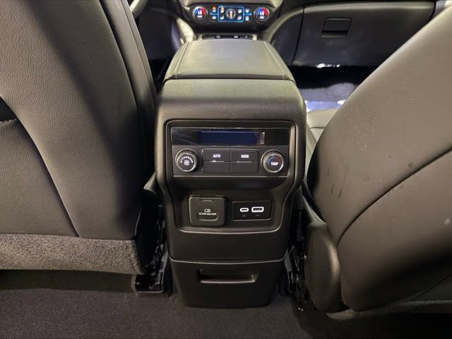 Used 2023 GMC Acadia SLT AWD/4WD image 28