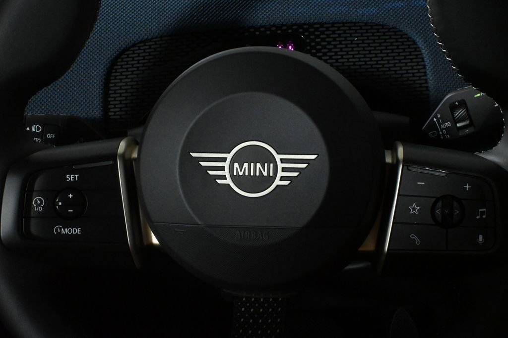 Used 2025 MINI Cooper Countryman S w/ Comfort Package Max image 20