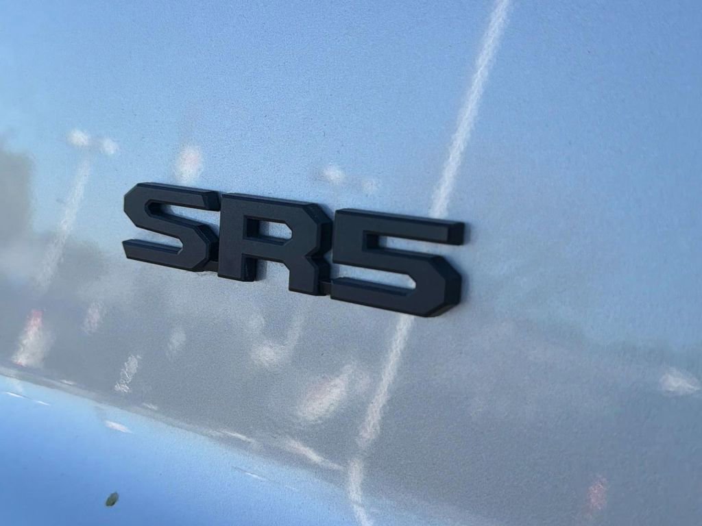 Certified 2025 Toyota 4Runner SR5 image 8
