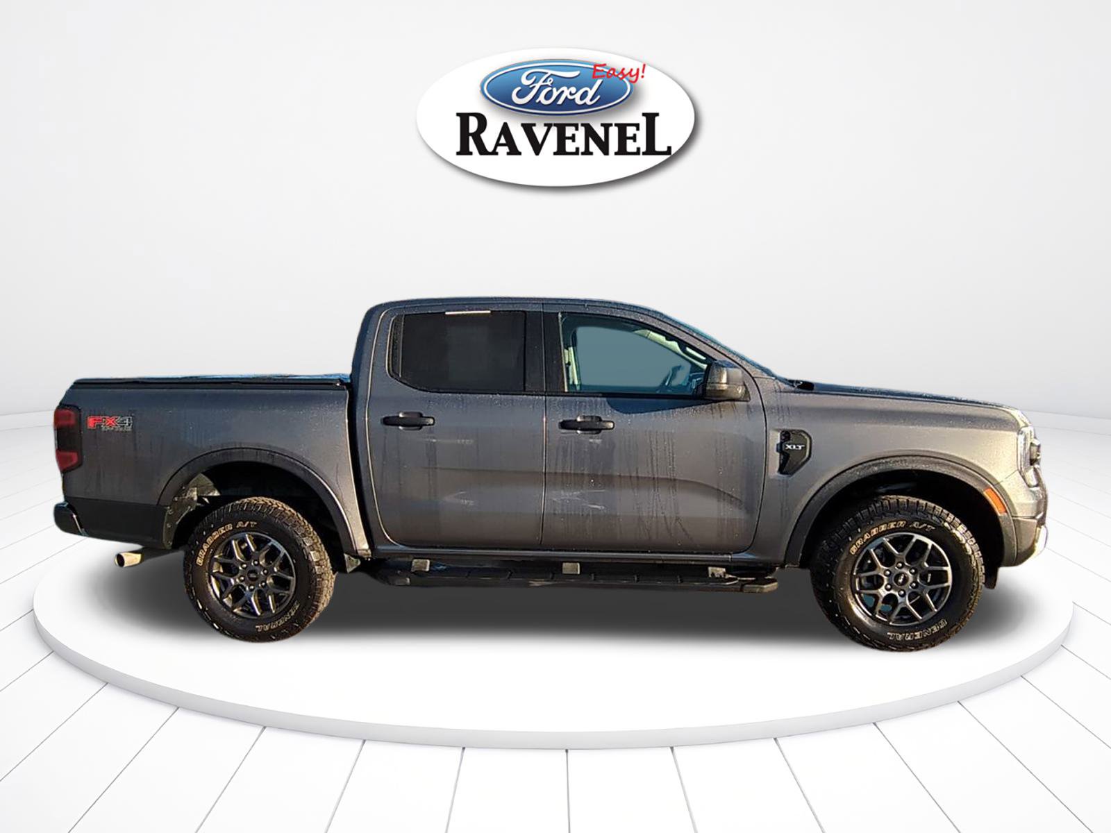 Used 2024 Ford Ranger XLT w/ FX4 Off-Road Package image 3