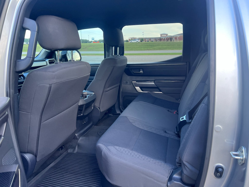 Used 2025 Toyota Tundra SR5 w/ SR5 Convenience Package AWD/4WD image 19