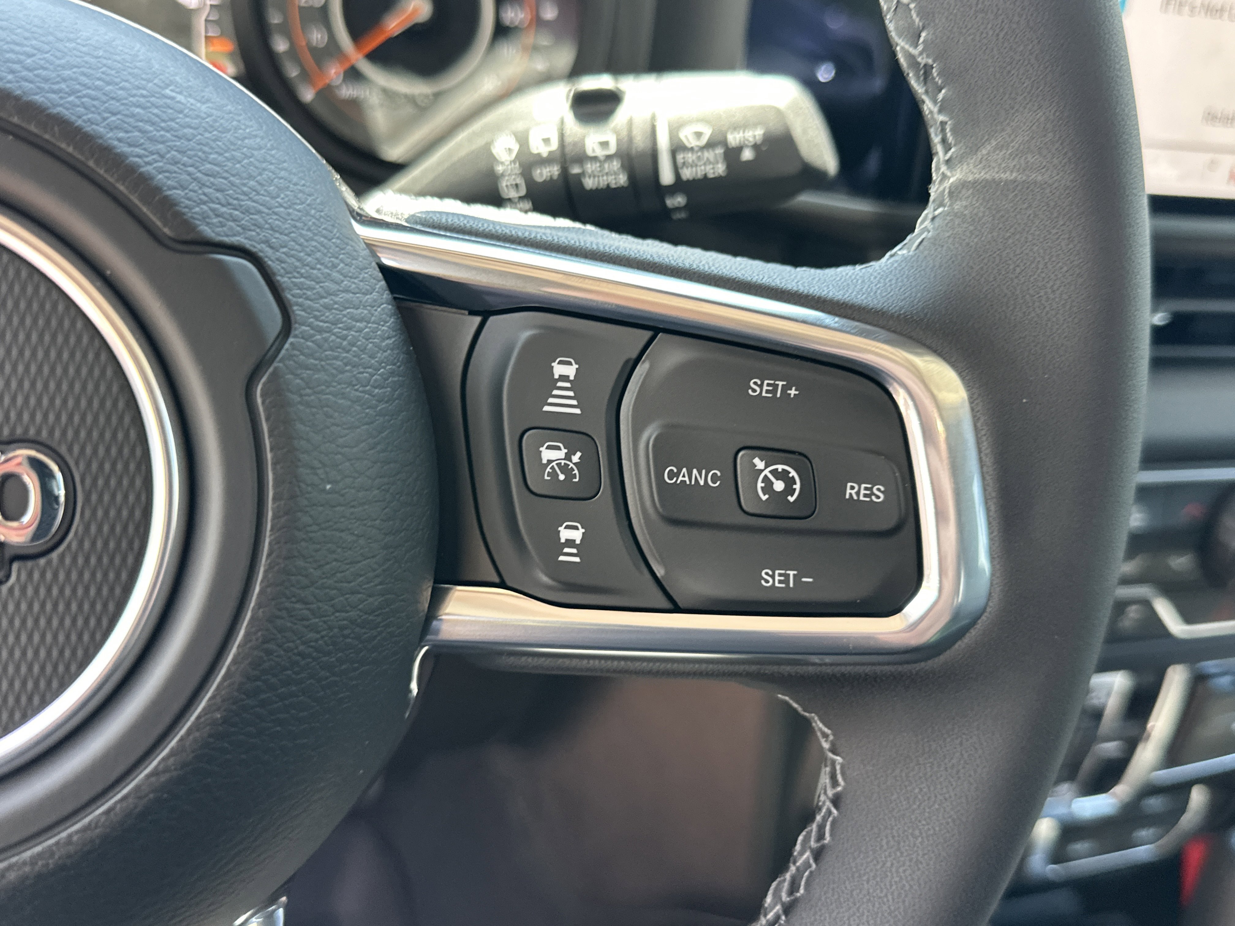 New 2026 Jeep Wrangler Unlimited Sahara AWD/4WD image 8