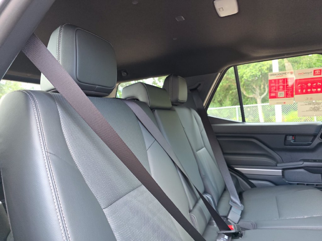 New 2026 Toyota 4Runner TRD Sport Premium AWD/4WD image 18
