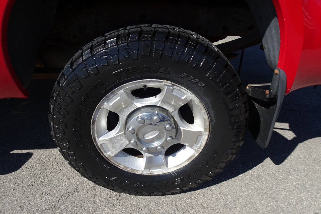 Used 2010 Ford F250 XLT AWD/4WD image 11