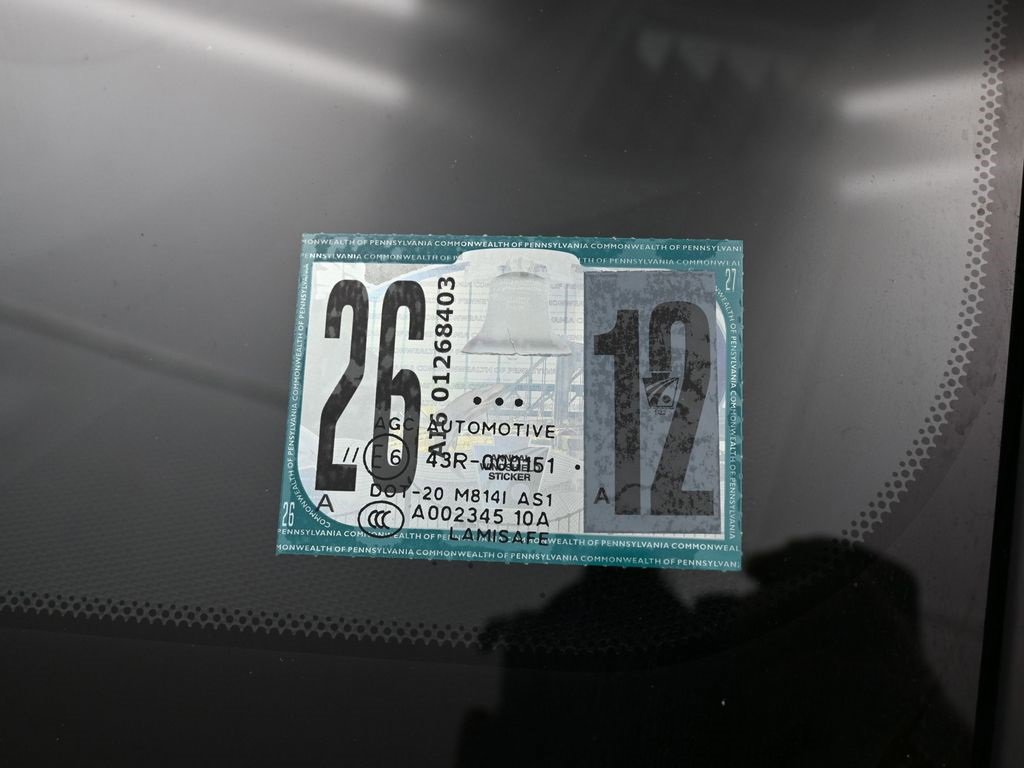 Used 2023 Toyota bZ4X Limited image 9