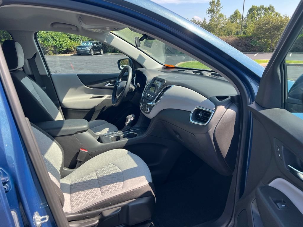Used 2024 Chevrolet Equinox LT FWD image 10