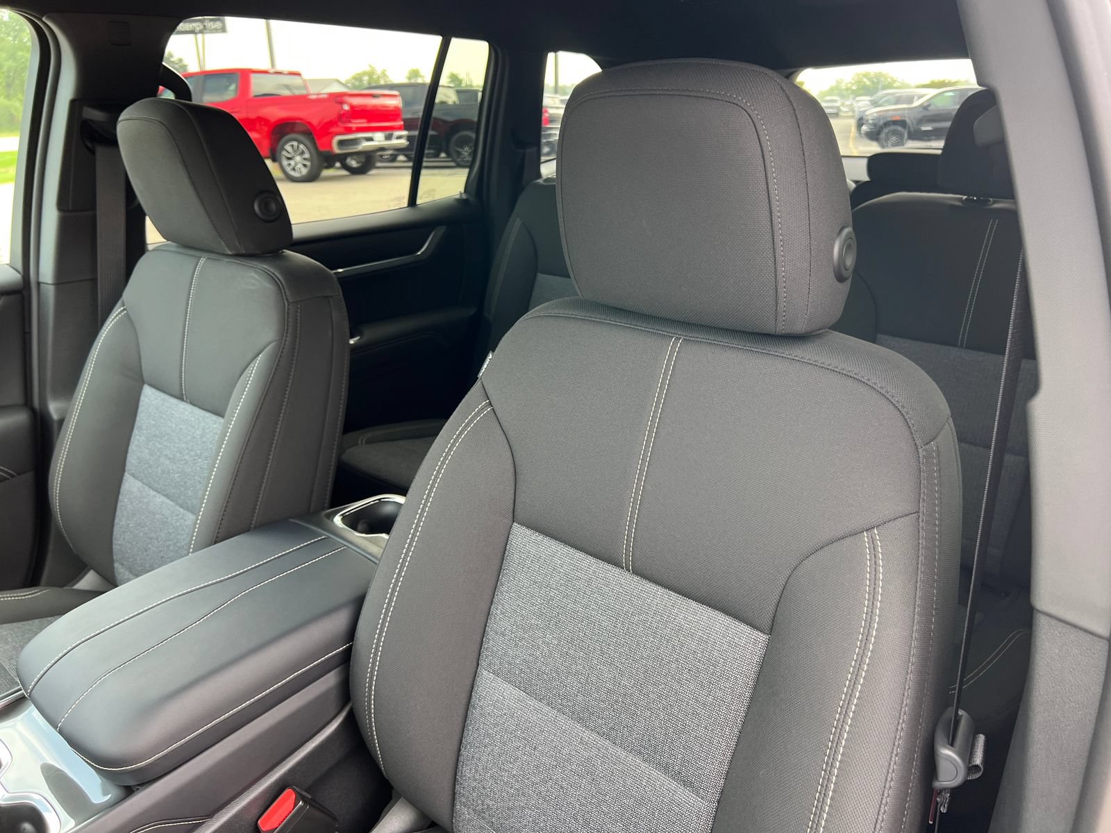 New 2027 GMC Acadia Elevation AWD/4WD image 12