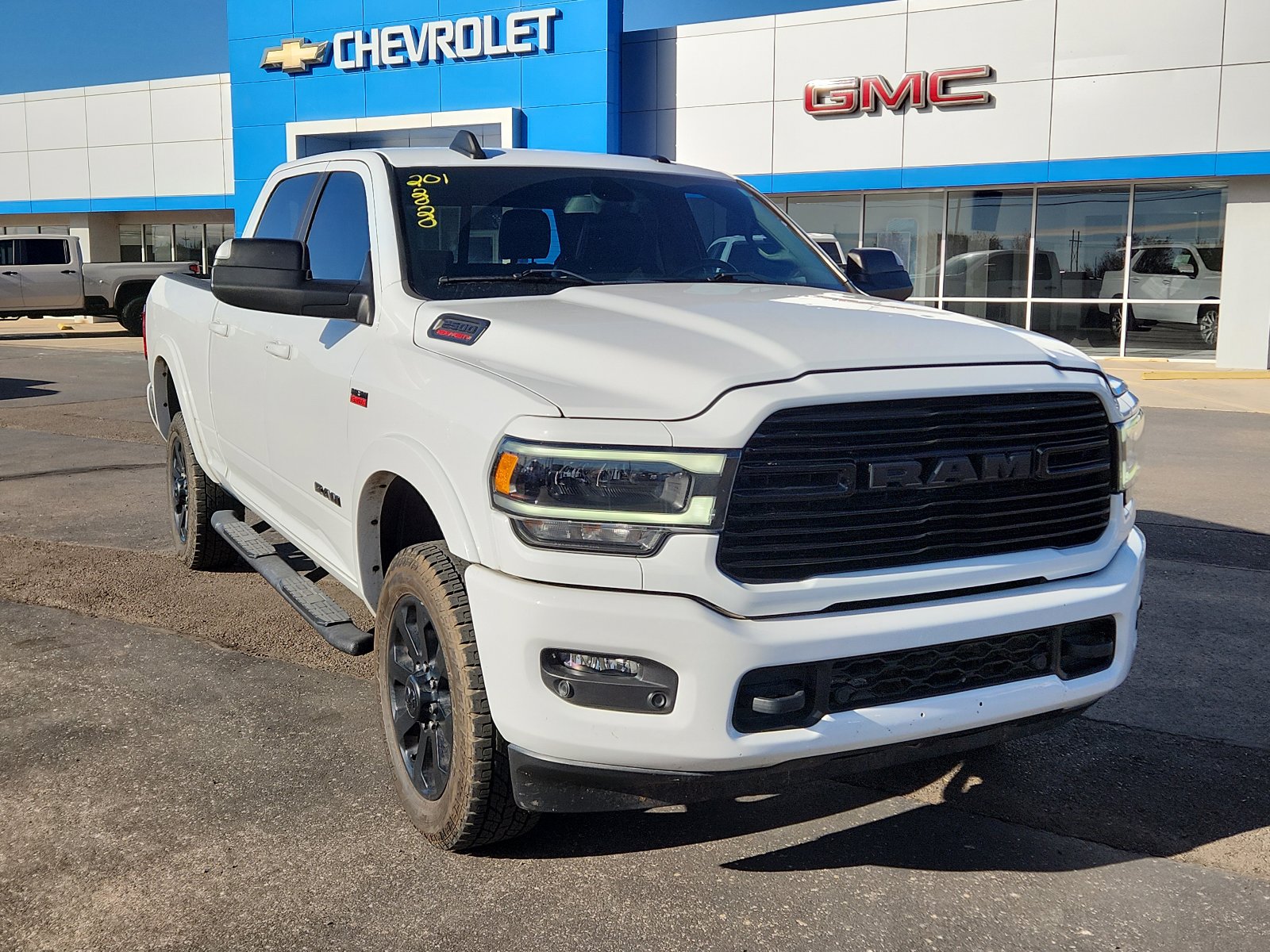 Used 2020 RAM 2500 Laramie w/ Night Edition image 6