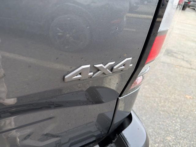 Used 2022 Nissan Frontier S w/ Technology Package image 8