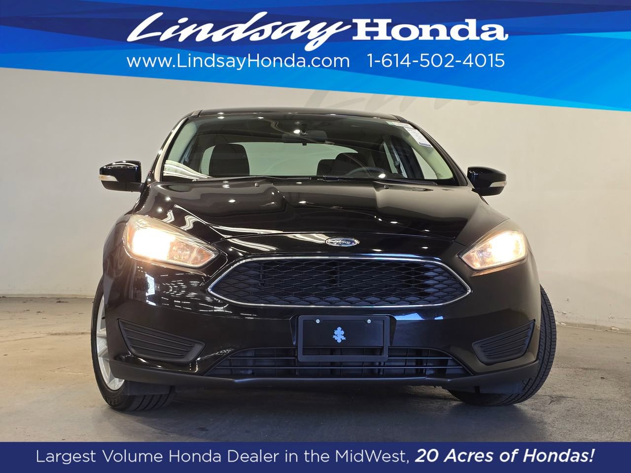 Used 2017 Ford Focus SE image 2