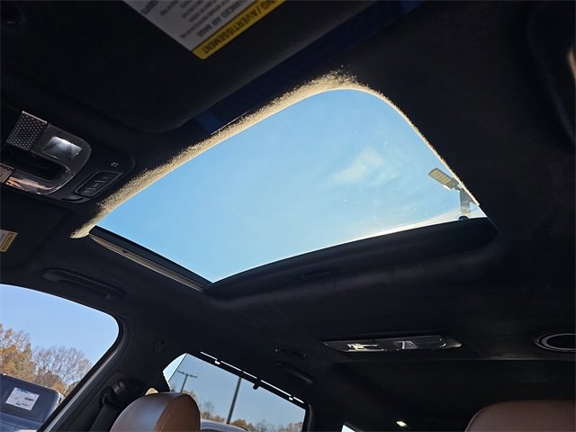 Used 2022 Kia Telluride SX w/ SX Prestige Package image 29