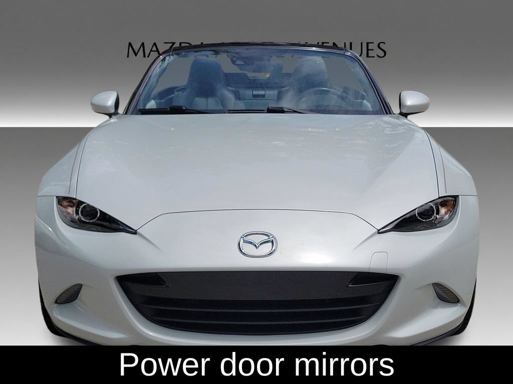 Used 2016 MAZDA MX-5 Miata Grand Touring RWD image 11