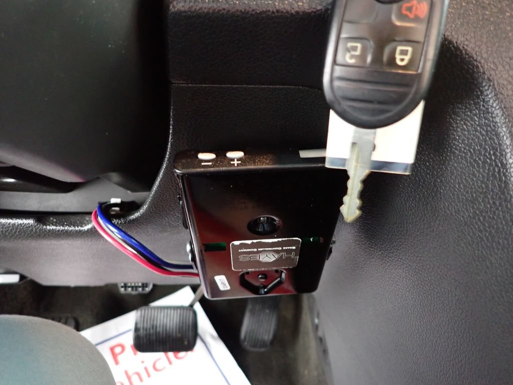 Used 2013 Ford Explorer XLT FWD image 5