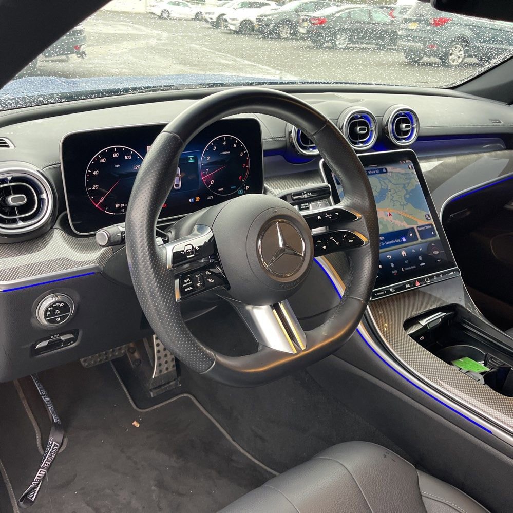 Used 2024 Mercedes-Benz CLE 300 4MATIC Coupe image 4